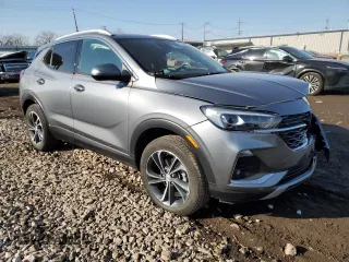 2020 Buick Encore GX Essence с VIN KL4MMFSL8LB120101, выставлен на аукционе Copart как лот 48855995 с пробегом 56 913 миль миль и Списание • Salvage title. История ставок и продаж доступна на DreamBid. Изображение 4.