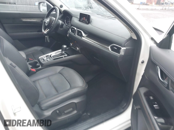 2017 Mazda CX-5 Grand Touring with VIN JM3KFBDL5H0148574, listed as a IAAI auction lot 41867827 with 32,382 mi miles. Bid and sale history available at carsss.com. Image 5.