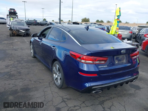 2020 Kia Optima LX with VIN 5XXGT4L36LG416009, listed as a IAAI auction lot 41765107 with 30,785 mi miles and . Bid and sale history available at carsss.com. Image 3.