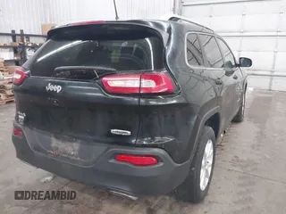 2018 Jeep Cherokee Latitude Plus with VIN 1C4PJMLX3JD598901, listed as a IAAI auction lot 42478797 with Not provided miles and . Bid and sale history available at DreamBid. Image 4.