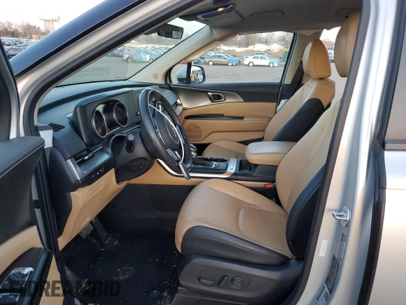2023 Kia Carnival LX with VIN KNDNB4H32P6256041, listed as a Copart auction lot 82295804 with 30,316 mi miles and Salvage Title. Bid and sale history available at carsss.com. Image 7.