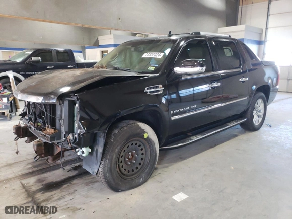 2009 Cadillac Escalade EXT AWD 4dr with VIN 3GYFK22219G246539, listed as a Copart auction lot 77327024 with 132,894 mi miles and Salvage Title. Bid and sale history available at carsss.com. Image 1.