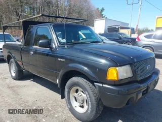 2001 Ford Ranger XL Fleet with VIN 1FTZR15E11TA26940, listed as a IAAI auction lot 41939489 with 120,925 mi miles. Bid and sale history available at carsss.com. Image 1.