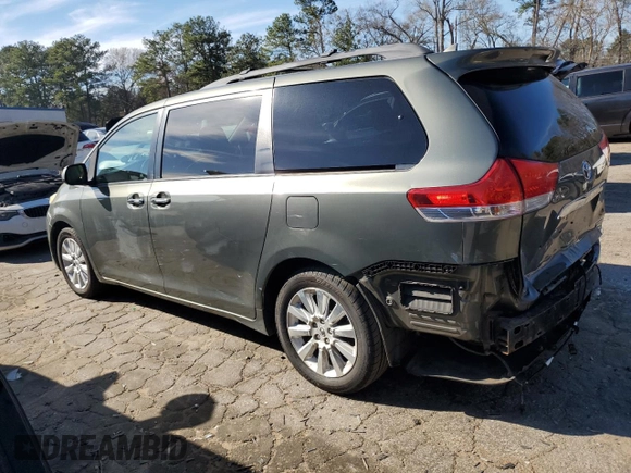 2011 Toyota Sienna XLE with VIN 5TDDK3DC6BS009464, listed as a Copart auction lot 49495975 with 112,873 mi miles and Salvage Title. Bid and sale history available at carsss.com. Image 2.