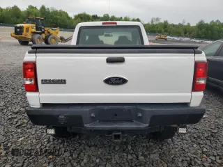 2007 Ford Ranger XL z VIN 1FTZR15E87PA99272, wystawiony jako Copart lot #58435905 z przebiegiem 132 989 mil mil oraz Szkoda całkowita • Salvage title. Historia ofert i sprzedaży dostępna na DreamBid. Obrazek 6.