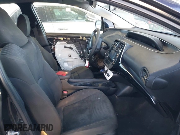 2016 Toyota Prius Two with VIN JTDKBRFU7G3019591, listed as a IAAI auction lot 41892131 with 203,646 mi miles and . Bid and sale history available at carsss.com. Image 5.
