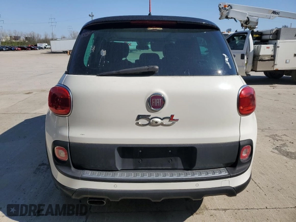 2017 FIAT 500L Trekking z VIN ZFBCFADH0HZ039862, wystawiony jako Copart lot #53530305 z przebiegiem 46 318 mil mil oraz Szkody całkowita. Historia ofert i sprzedaży dostępna na DreamBid. Obrazek 6.