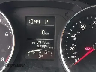 2016 Volkswagen Jetta Sport z VIN 3VWD17AJ2GM399335, wystawiony jako IAAI lot #42077435 z przebiegiem 92 284 mil mil oraz . Historia ofert i sprzedaży dostępna na DreamBid. Obrazek 15.
