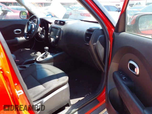 2019 Kia Soul + with VIN KNDJP3A53K7022595, listed as a IAAI auction lot 42045329 with 104,487 mi miles. Bid and sale history available at carsss.com. Image 5.