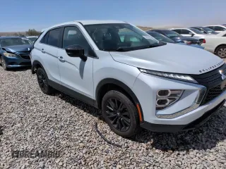 2023 Mitsubishi Eclipse Cross LE z VIN JA4ATVAA1PZ028115, wystawiony jako Copart lot #56330525 z przebiegiem 32 549 mil mil oraz Szkoda całkowita • Salvage title. Historia ofert i sprzedaży dostępna na DreamBid. Obrazek 14.