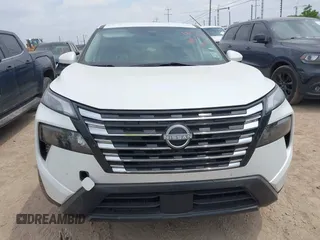 2024 Nissan Rogue SV with VIN 5N1BT3BA4RC678880, listed as a IAAI auction lot 42077968 with 24,521 mi miles and . Bid and sale history available at carsss.com. Image 13.