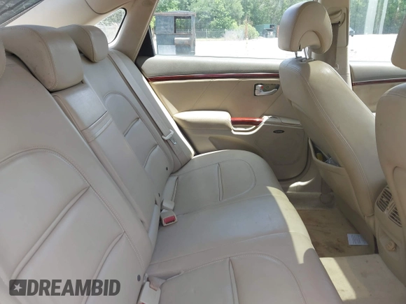 2006 Hyundai Azera SE with VIN KMHFC46F36A115873, listed as a IAAI auction lot 42199891 with 206,421 mi miles and . Bid and sale history available at DreamBid. Image 8.