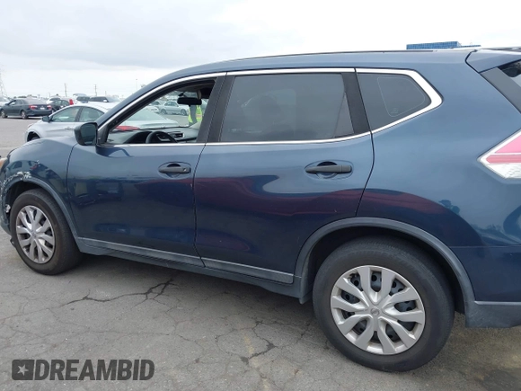 2016 Nissan Rogue SV with VIN 5N1AT2MT9GC810274, listed as a IAAI auction lot 41882173 with 179,818 mi miles. Bid and sale history available at carsss.com. Image 14.