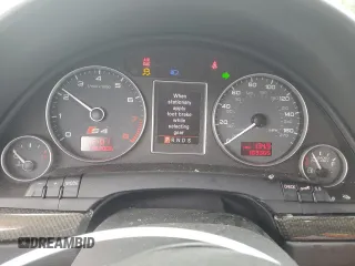 2008 Audi S4 z VIN WAUUL78E78A167041, wystawiony jako Copart lot #71202534 z przebiegiem 103 365 mil mil oraz Szkody całkowita. Historia ofert i sprzedaży dostępna na DreamBid. Obrazek 9.