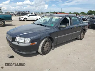 2000 Volvo S80 with VIN YV1TS94D5Y1079707, listed as a Copart auction lot 72201904 with 169,331 mi miles and Salvage Title. Bid and sale history available at carsss.com. Image 1.