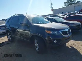 2013 Kia Sorento EX with VIN 5XYKU3A63DG417274, listed as a IAAI auction lot 41668613 with 108,531 mi miles. Bid and sale history available at carsss.com. Image 1.