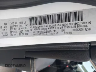 2016 Jeep Cherokee Latitude with VIN 1C4PJMCB1GW340605, listed as a IAAI auction lot 41523716 with 74,080 mi miles. Bid and sale history available at carsss.com. Image 9.