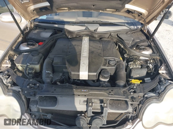 2002 Mercedes-Benz C 230/260/280/320 z VIN WDBRF61J72F207922, wystawiony jako IAAI lot #42557977 z przebiegiem 145 189 mil mil oraz . Historia ofert i sprzedaży dostępna na DreamBid. Obrazek 10.