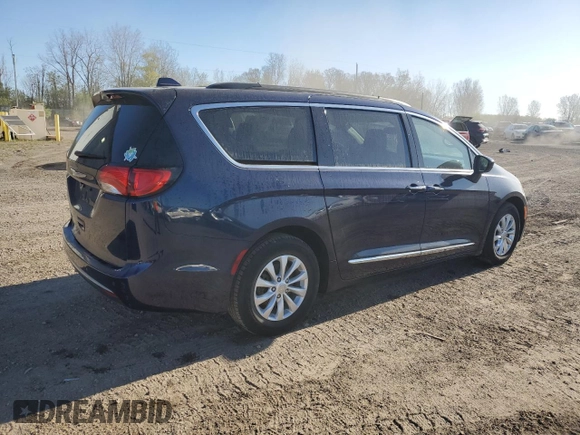 2017 Chrysler Pacifica Touring L with VIN 2C4RC1BG7HR524293, listed as a Copart auction lot 56008165 with 176,092 mi miles and Salvage Title. Bid and sale history available at DreamBid. Image 3.