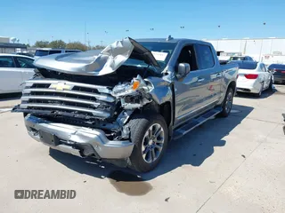 2024 Chevrolet Silverado 1500 with VIN 2GCUDJED1R1196328, listed as a IAAI auction lot 41723487 with 41,073 mi miles and . Bid and sale history available at DreamBid. Image 21.
