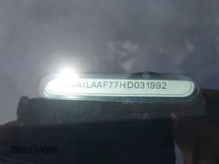 2017 Audi Q7 Premium Plus z VIN WA1LAAF77HD031992, wystawiony jako IAAI lot #42058343 z przebiegiem 99 827 mil mil oraz . Historia ofert i sprzedaży dostępna na DreamBid. Obrazek 9.