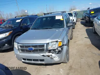 2012 Ford Escape XLT с VIN 1FMCU0DG9CKB65610, выставлен на аукционе IAAI как лот 41972242 с пробегом 179 374 миль миль и . История ставок и продаж доступна на DreamBid. Изображение 12.