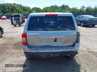 2016 Jeep Patriot Sport с VIN 1C4NJPBA3GD679346, выставлен на аукционе IAAI как лот 42573331 с пробегом 111 531 миль миль и . История ставок и продаж доступна на DreamBid. Изображение 17.