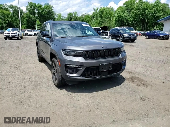 2024 Jeep Grand Cherokee Limited with VIN 1C4RJHBG4R8577741, listed as a Copart auction lot 61559955 with 13,045 mi miles and Salvage title. Bid and sale history available at DreamBid. Image 14.