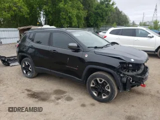 2017 Jeep Compass Trailhawk z VIN 3C4NJDDB4HT649028, wystawiony jako Copart lot #58652795 z przebiegiem 70 630 mil mil oraz Szkoda całkowita • Salvage title. Historia ofert i sprzedaży dostępna na DreamBid. Obrazek 4.