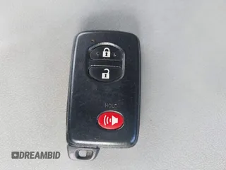 2012 Toyota Prius One z VIN JTDKN3DU5C1536708, wystawiony jako IAAI lot #42409618 z przebiegiem 192 832 mil mil oraz . Historia ofert i sprzedaży dostępna na DreamBid. Obrazek 11.