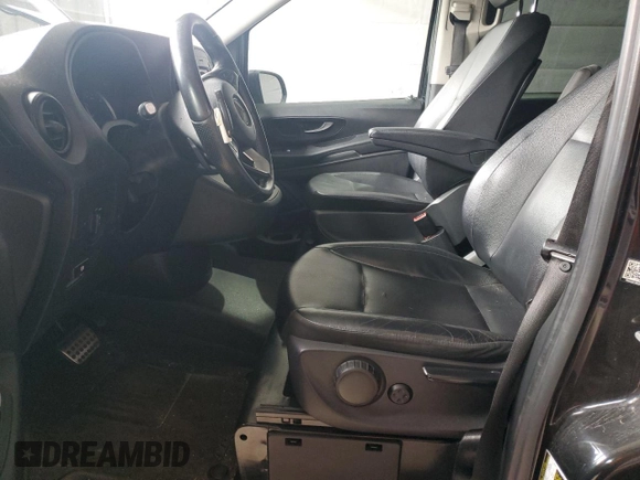 2017 Mercedes-Benz Metris Passenger z VIN WD4PG2EE3H3339409, wystawiony jako Copart lot #53785355 z przebiegiem 142 534 mil mil oraz Szkody całkowita. Historia ofert i sprzedaży dostępna na DreamBid. Obrazek 7.