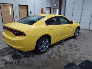2017 Dodge Charger SXT with VIN 2C3CDXJG6HH526358, listed as a IAAI auction lot 40925068 with 140,479 mi miles and . Bid and sale history available at carsss.com. Image 4.