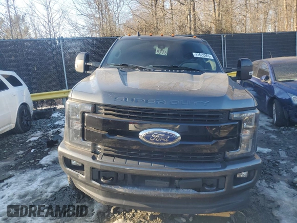 2019 Ford F-350 XL with VIN 1FT8W3BT9KEE19500, listed as a Copart auction lot 41620365 with 83,883 mi miles and Salvage Title. Bid and sale history available at DreamBid. Image 5.