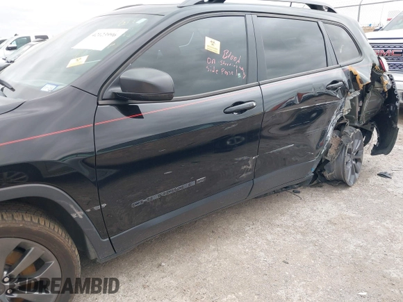 2021 Jeep Cherokee Latitude Lux с VIN 1C4PJLMX5MD149992, выставлен на аукционе IAAI как лот 42123996 с пробегом Не указан миль и . История ставок и продаж доступна на DreamBid. Изображение 6.