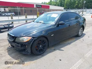 2006 BMW 3 Series 325i with VIN WBAVB13596KX65960, listed as a IAAI auction lot 42460430 with 331,860 mi miles and . Bid and sale history available at DreamBid. Image 18.