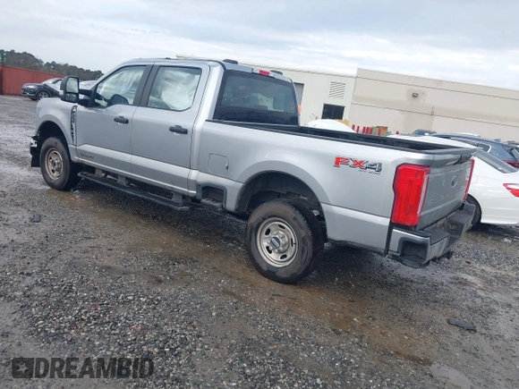 2024 Ford F-250 XL с VIN 1FT7W2BT0RED97130, выставлен на аукционе IAAI как лот 41706600 с пробегом 17 269 миль миль и . История ставок и продаж доступна на DreamBid. Изображение 3.