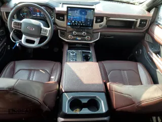2024 Ford Expedition Limited z VIN 1FMJU2A82REA40908, wystawiony jako Copart lot #66511765 z przebiegiem 30 055 mil mil oraz Czysty tytuł • Clean title. Historia ofert i sprzedaży dostępna na DreamBid. Obrazek 8.