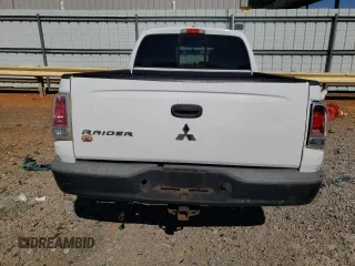 2007 Mitsubishi Raider LS z VIN 1Z7HT28K57S234309, wystawiony jako Copart lot #75505104 z przebiegiem 210 964 mil mil oraz Szkoda całkowita • Salvage title. Historia ofert i sprzedaży dostępna na DreamBid. Obrazek 6.
