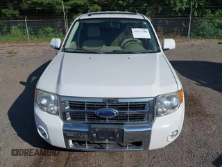 2008 Ford Escape Limited с VIN 1FMCU94158KB25094, выставлен на аукционе IAAI как лот 42573706 с пробегом 147 062 миль миль и . История ставок и продаж доступна на DreamBid. Изображение 6.