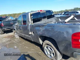 2009 Chevrolet Silverado 1500 with VIN 2GCEC39J891109818, listed as a IAAI auction lot 41302124 with Not Provided miles and . Bid and sale history available at DreamBid. Image 14.