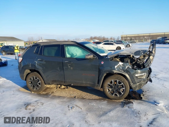 2018 Jeep Compass Trailhawk with VIN 3C4NJDDB4JT501774, listed as a IAAI auction lot 41537713 with 50,834 mi miles and . Bid and sale history available at carsss.com. Image 13.