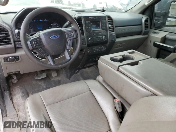 2019 Ford F-250 XL with VIN 1FT7X2A6XKED16231, listed as a Copart auction lot 41452505 with 107,277 mi miles and Non repairable. Bid and sale history available at DreamBid. Image 8.