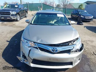 2014 Toyota Camry Hybrid LE with VIN 4T1BD1FK0EU112479, listed as a IAAI auction lot 41901348 with 91,440 mi miles. Bid and sale history available at carsss.com. Image 12.