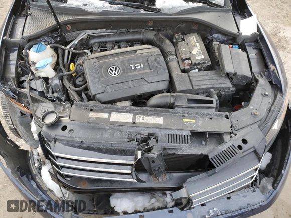 2014 Volkswagen Passat Wolfsburg Edition z VIN 1VWAT7A39EC109203, wystawiony jako Copart lot #46023835 z przebiegiem 87 197 mil mil oraz Czysty tytuł • Clean title. Historia ofert i sprzedaży dostępna na DreamBid. Obrazek 11.