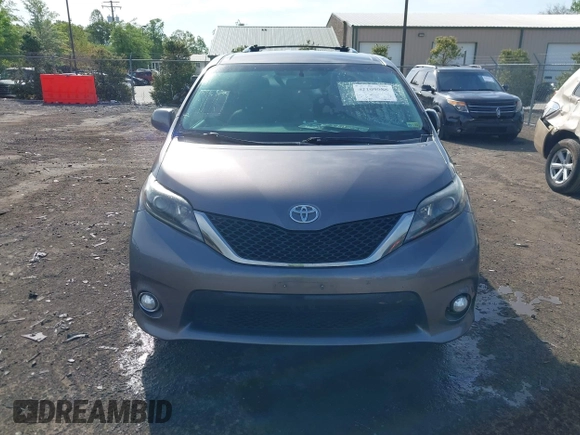 2015 Toyota Sienna SE с VIN 5TDXK3DC5FS640306, выставлен на аукционе IAAI как лот 42109088 с пробегом 162 383 миль миль и . История ставок и продаж доступна на DreamBid. Изображение 13.