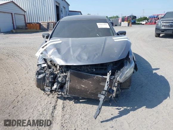 2017 Nissan Altima SV with VIN 1N4AL3AP8HC268108, listed as a IAAI auction lot 42033402 with 176,632 mi miles and . Bid and sale history available at DreamBid. Image 11.