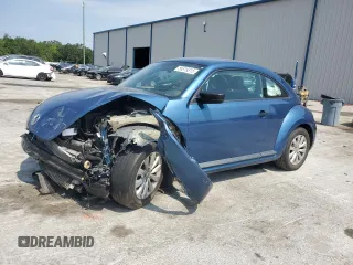 2018 Volkswagen Beetle S z VIN 3VWFD7AT7JM716678, wystawiony jako Copart lot #56319315 z przebiegiem 78 526 mil mil oraz Szkoda całkowita • Salvage title. Historia ofert i sprzedaży dostępna na DreamBid. Obrazek 1.