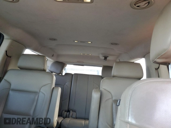 2015 GMC Yukon XL SLT with VIN 1GKS1HKC8FR233922, listed as a Copart auction lot 45610495 with 203,803 mi miles and Clean Title. Bid and sale history available at carsss.com. Image 10.