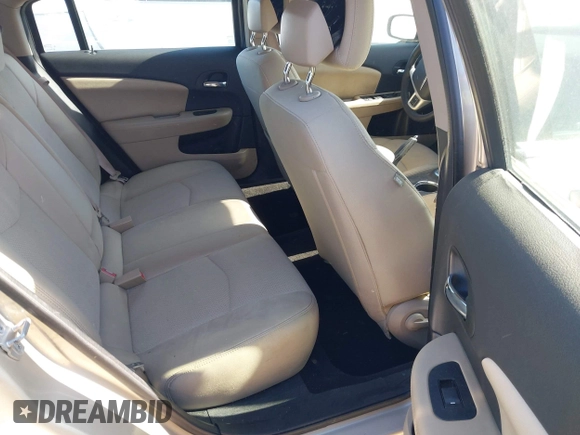 2014 Chrysler 200 Touring with VIN 1C3CCBBB7EN117992, listed as a IAAI auction lot 42060449 with 139,147 mi miles. Bid and sale history available at carsss.com. Image 8.