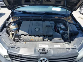 2013 Volkswagen Jetta SE z VIN 3VWDP7AJ4DM394597, wystawiony jako IAAI lot #42704268 z przebiegiem 158 242 mil mil oraz . Historia ofert i sprzedaży dostępna na DreamBid. Obrazek 10.